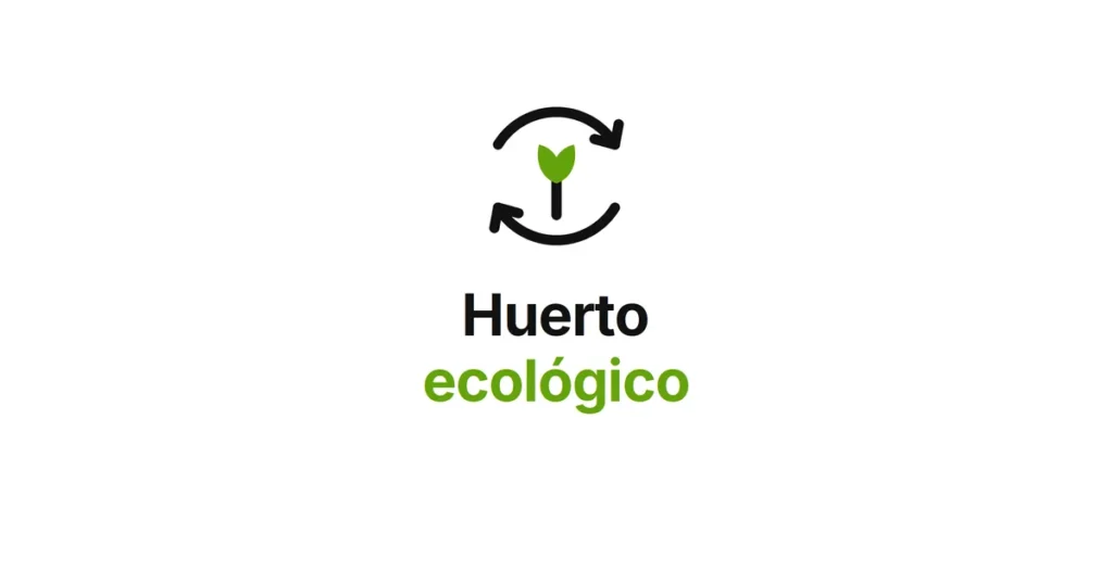 Huerto ecológico con suelo vivo y cultivos variados