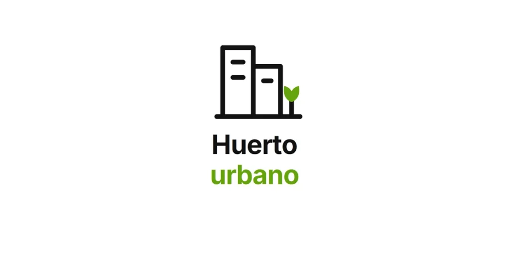 Huerto urbano en un balcón con macetas y jardineras
